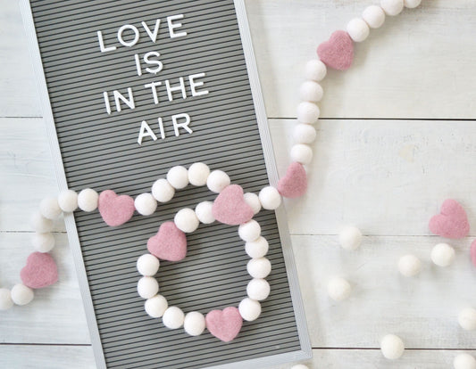 Valentine's Felt Garland - Pink Hearts