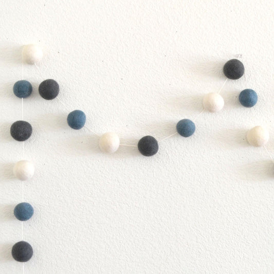 Blue, Gray and White Felt Ball Garland with 4cm Felt Balls