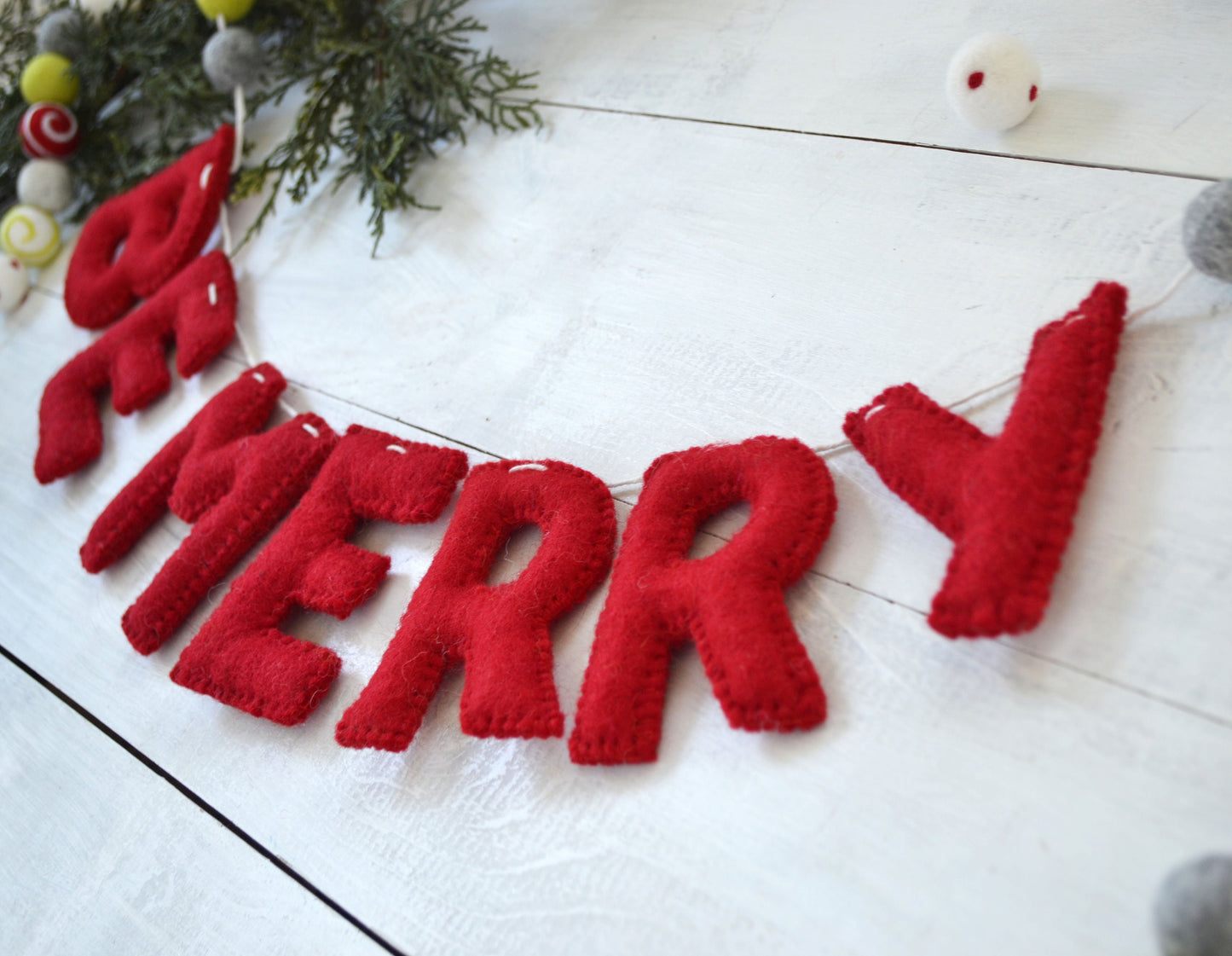 Christmas Felt Banner - BE MERRY
