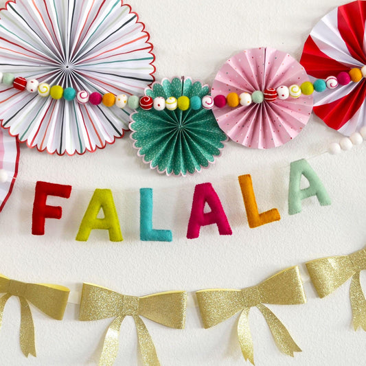 FALALA Felt Garland | Bow Garland | Felt Ball Garland | Christmas Felt Ball Garland | Christmas Garland | Christmas Decoration | Gold Bows