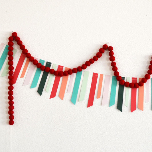 Christmas Felt Garland | Christmas Garland | Red Felt Garland | Christmas Decor| Christmas Decorations | Holiday Decor | Felt Ball Garland