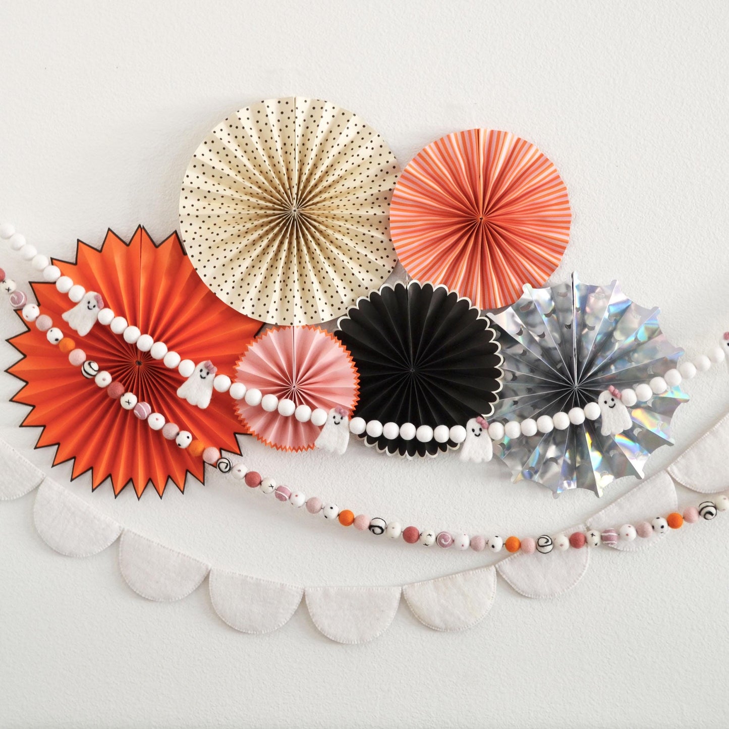 Halloween Felt Banner - White Scallops