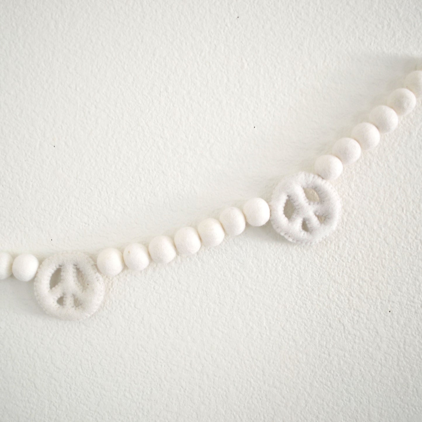 Felt Peace Garland - White Peace