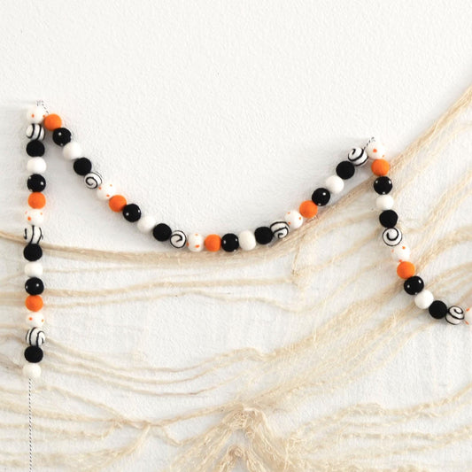 Halloween Felt Ball Garland -Felt Ball Garland, Halloween Garland, Halloween Banner, Black & White Felt Ball Garland, Halloween Decorations