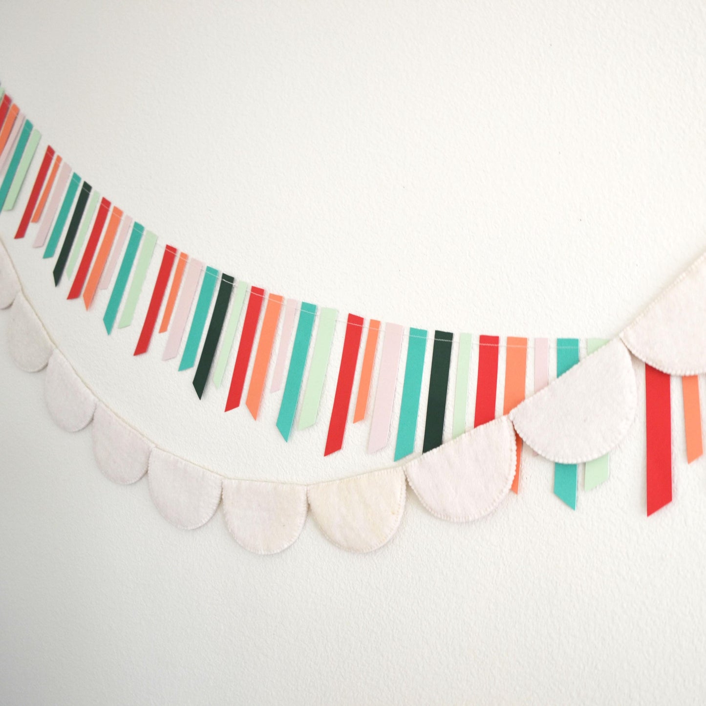 Christmas Felt Banner - Scallops