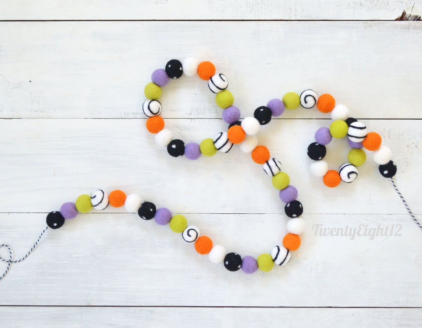 Halloween Felt Ball Garland -Felt Ball Garland, Halloween Garland, Halloween Banner, Black & White Felt Ball Garland, Halloween Decorations