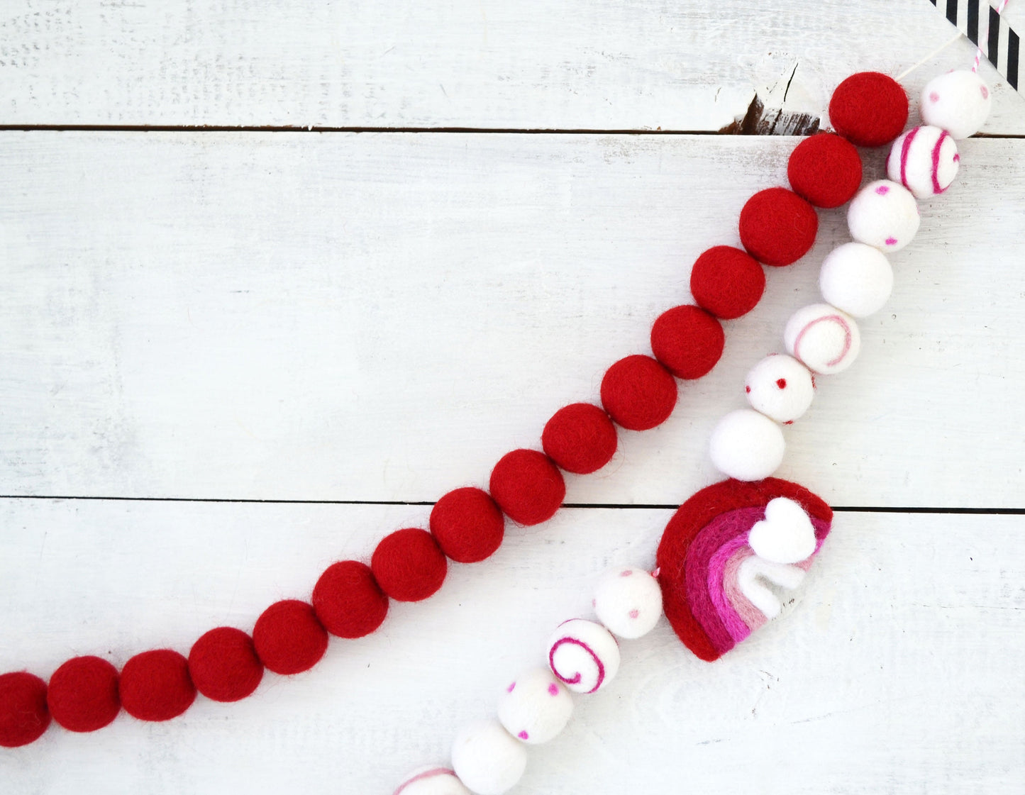 Rainbow Felt Ball Garland, Valentines Day Felt Garland, Kids Room Decor, Rainbow Garland,Boho Decor, Valentines Rainbow Felt Garland