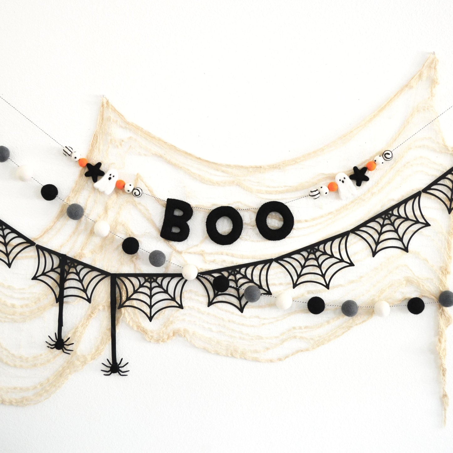 Halloween Garland /BOO Halloween Decoration /Halloween Felt Ball Garland /Halloween Decorations /Halloween Party /BOO Decor/Halloween
