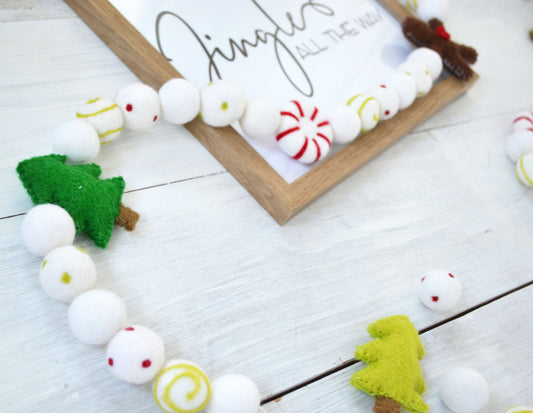 Christmas Garland, Christmas Felt Garland, Christmas Decor, Felt Christmas Garland, Holiday Decor, Christmas Tree Garlands,Felt Ball Garland