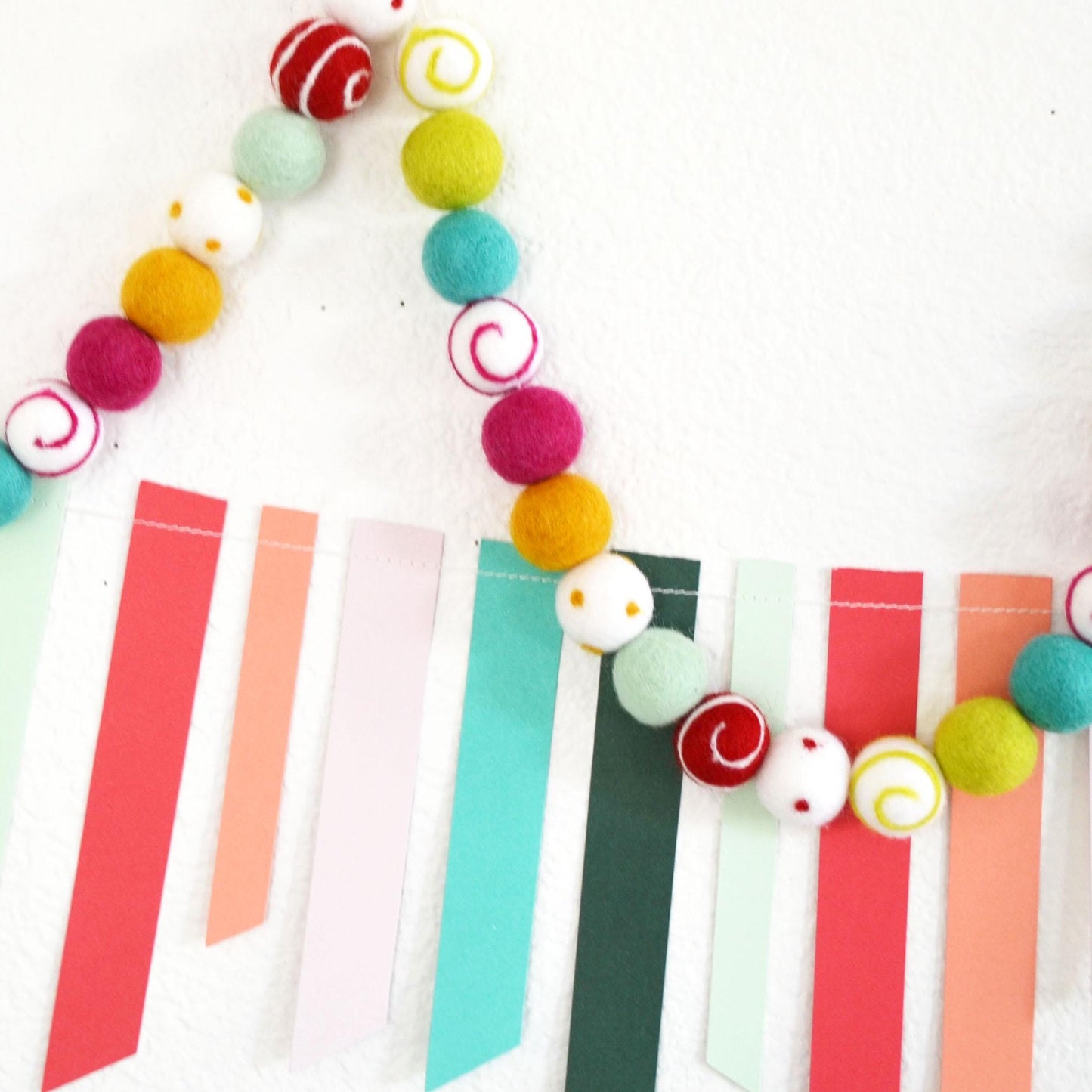 Christmas Felt Garland | Christmas Garland | Garland | Christmas Decor| Christmas Decorations | Holiday Decor | Felt Ball Garland