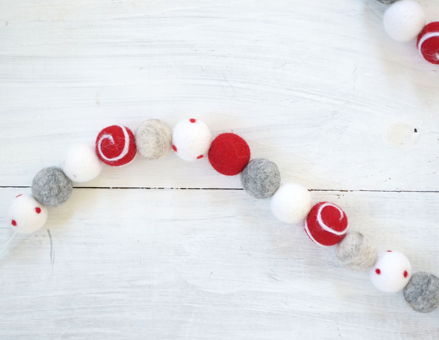 Christmas Felt Garland - Choice of Christmas Felt Balls or Snowballs