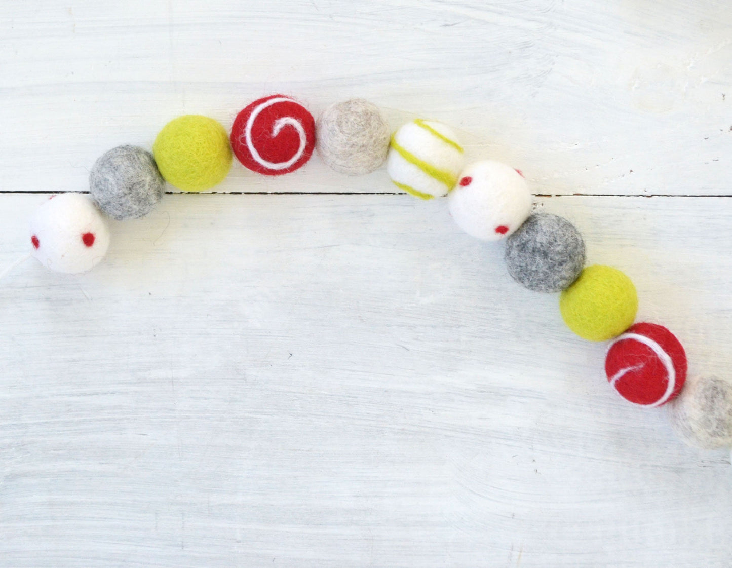 Christmas Felt Ball Garland