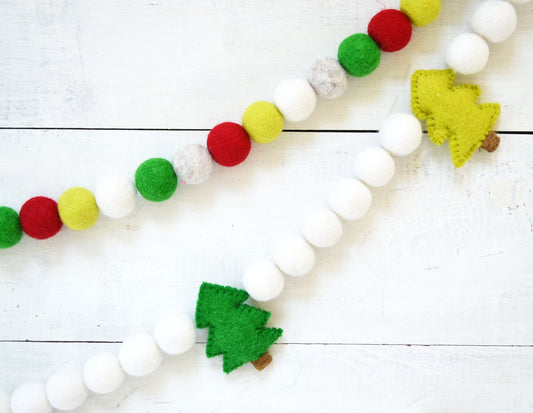 Christmas Tree Garland / Christmas Tree Felt Ball Garland / Felt Ball Garland / Holiday Garland / Xmas Garland / Christmas Felt Ball Garland