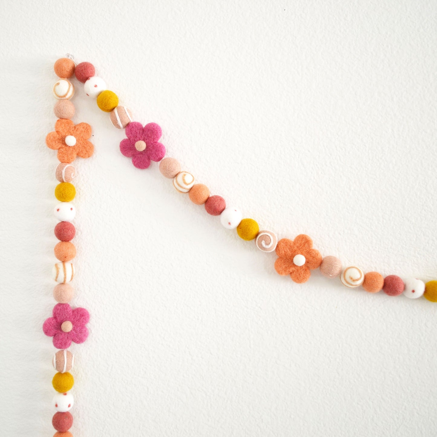 Felt Ball Garland - Colorful Daisies