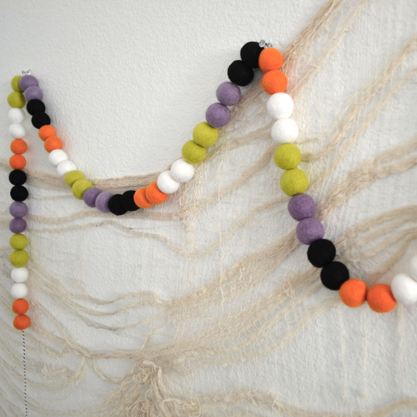 Halloween Felt Ball Garland - Felt Ball Garland, Halloween Decor, Pink Halloween Garland, Garland, Halloween Party, Halloween Ombre Garland