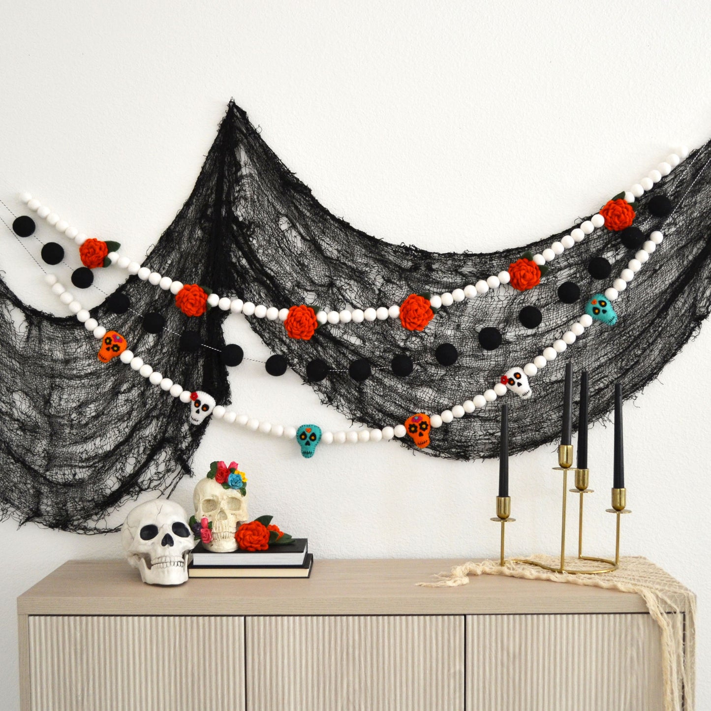 Halloween Felt Ball Garland - 4cm Black