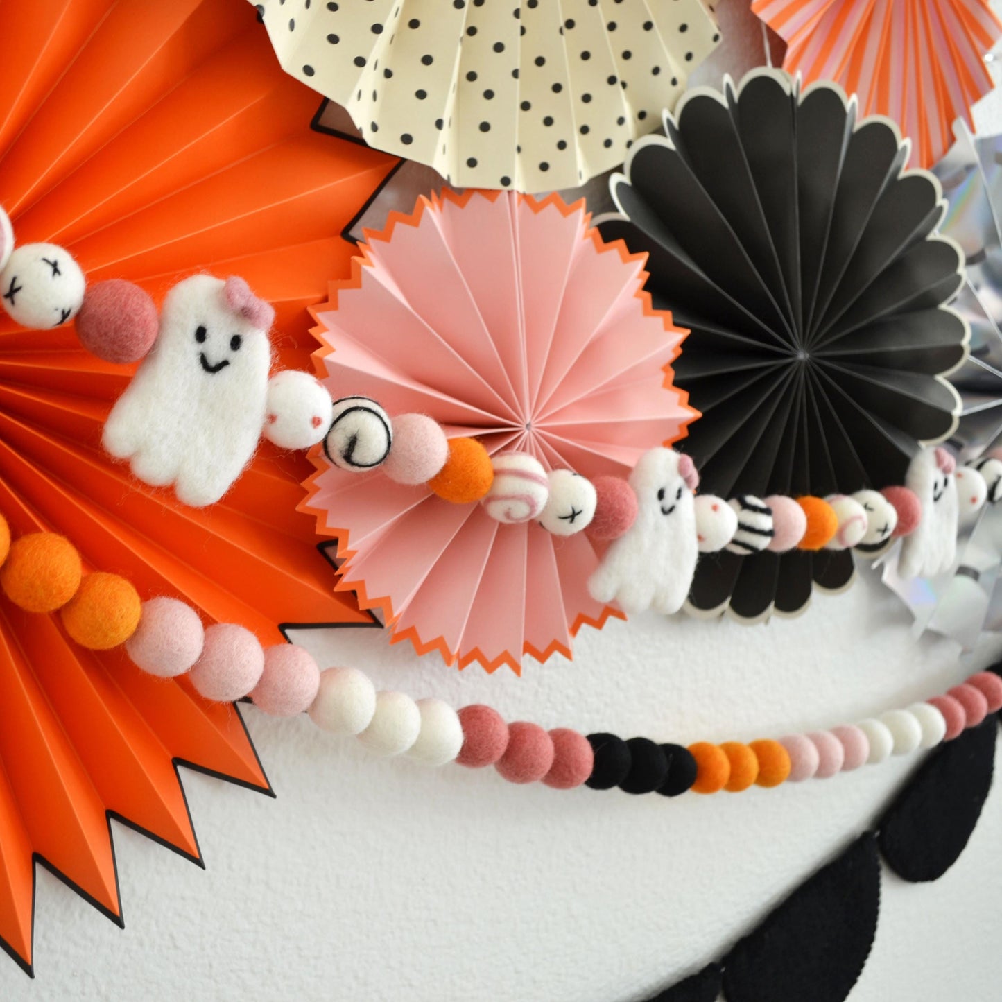 Halloween Garland | Halloween Felt Ball Garland | Ghost with Bow Felt Garland | Halloween Decoration | Halloween Banner | Halloween Decor