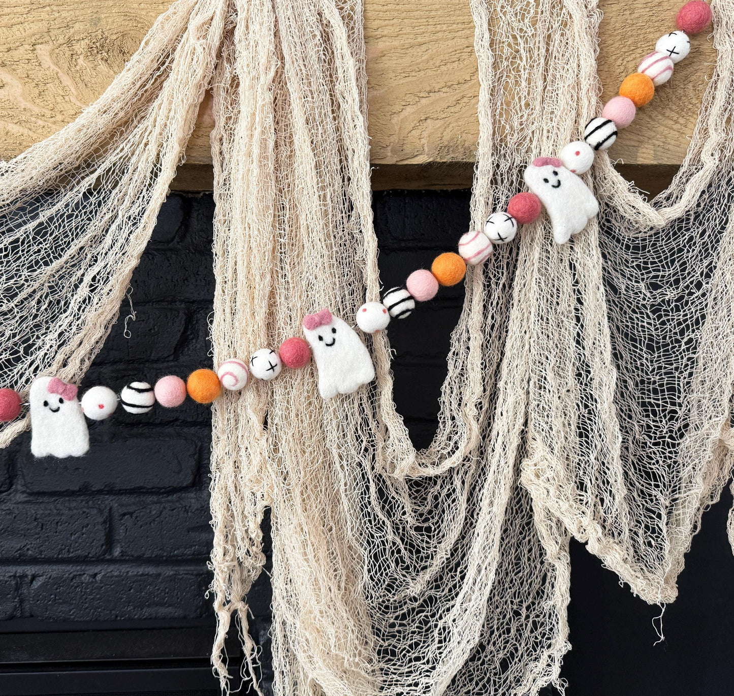 Halloween Felt Ball Garland - White Ghosts