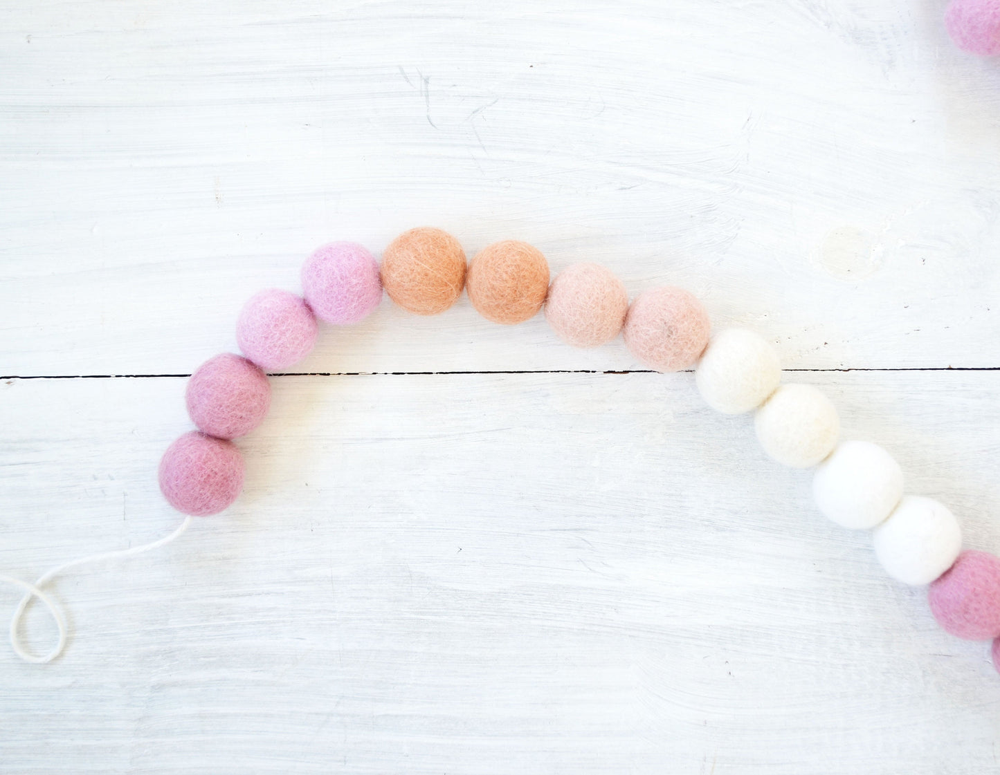 Felt Ball Garland - Pink Ombre