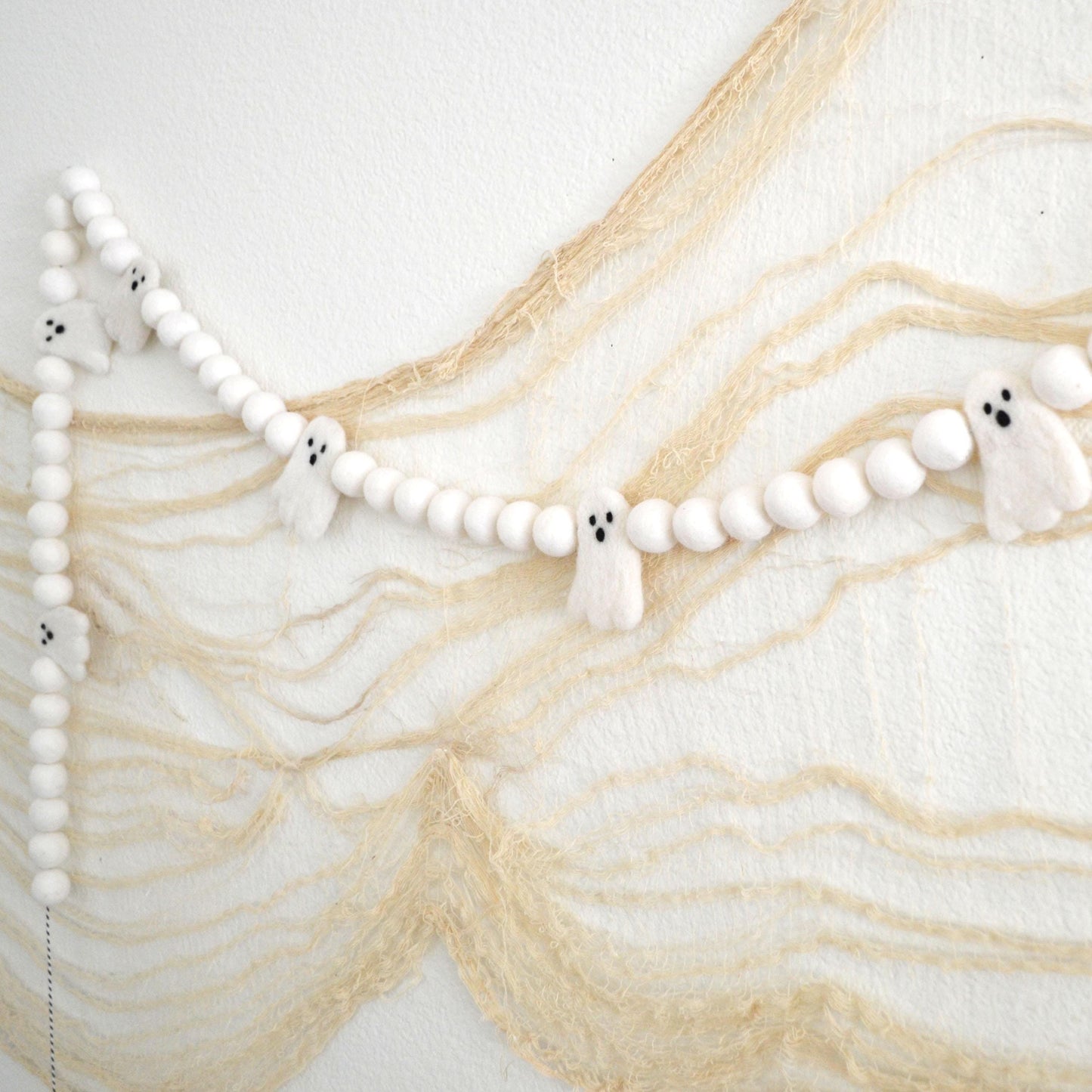 Halloween Felt Ball Garland - White Ghost