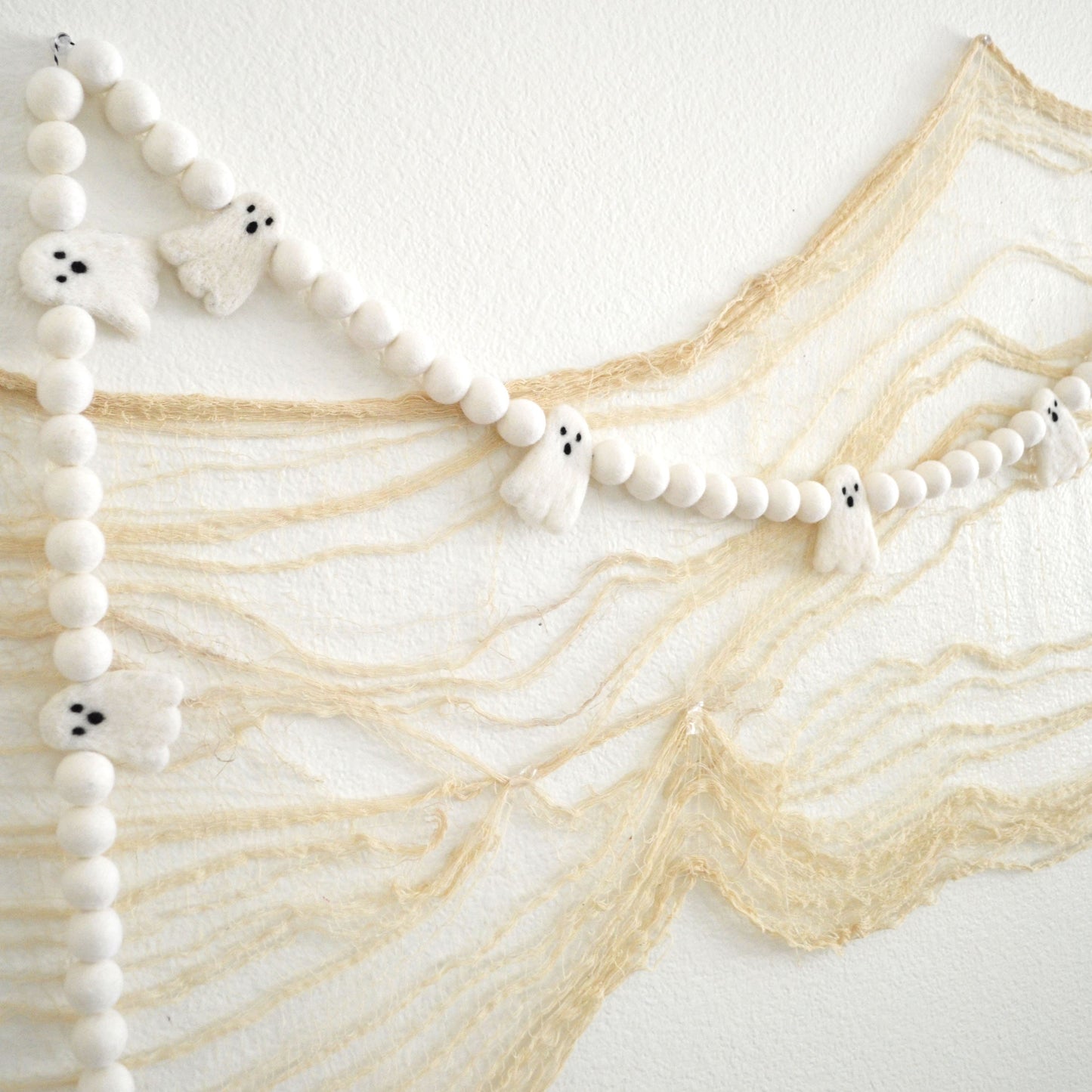 Halloween Felt Ball Garland - White Ghosts