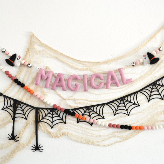 Halloween Garland /MAGICAL Halloween Decoration /Halloween Felt Ball Garland /Halloween Decoration /Halloween Party Decor/ Halloween Banner