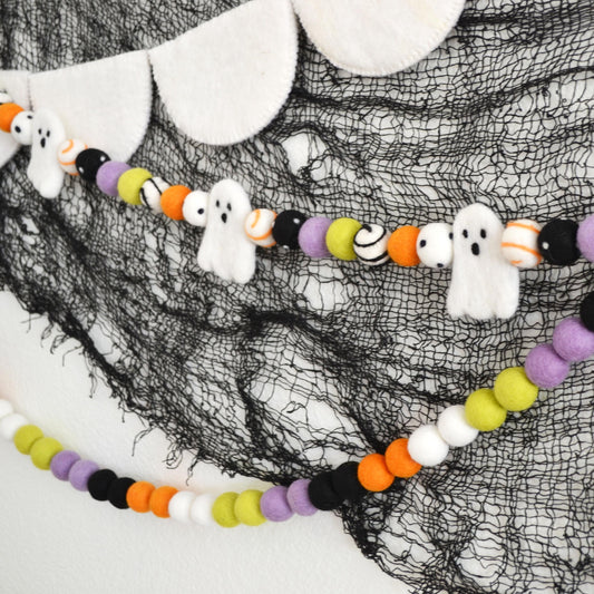 Halloween Felt Ball Garland - Ghost Felt Ball Garland, Halloween Garland, Ghost Banner, Halloween Decoration, Ghost Garland, Ghost Decor