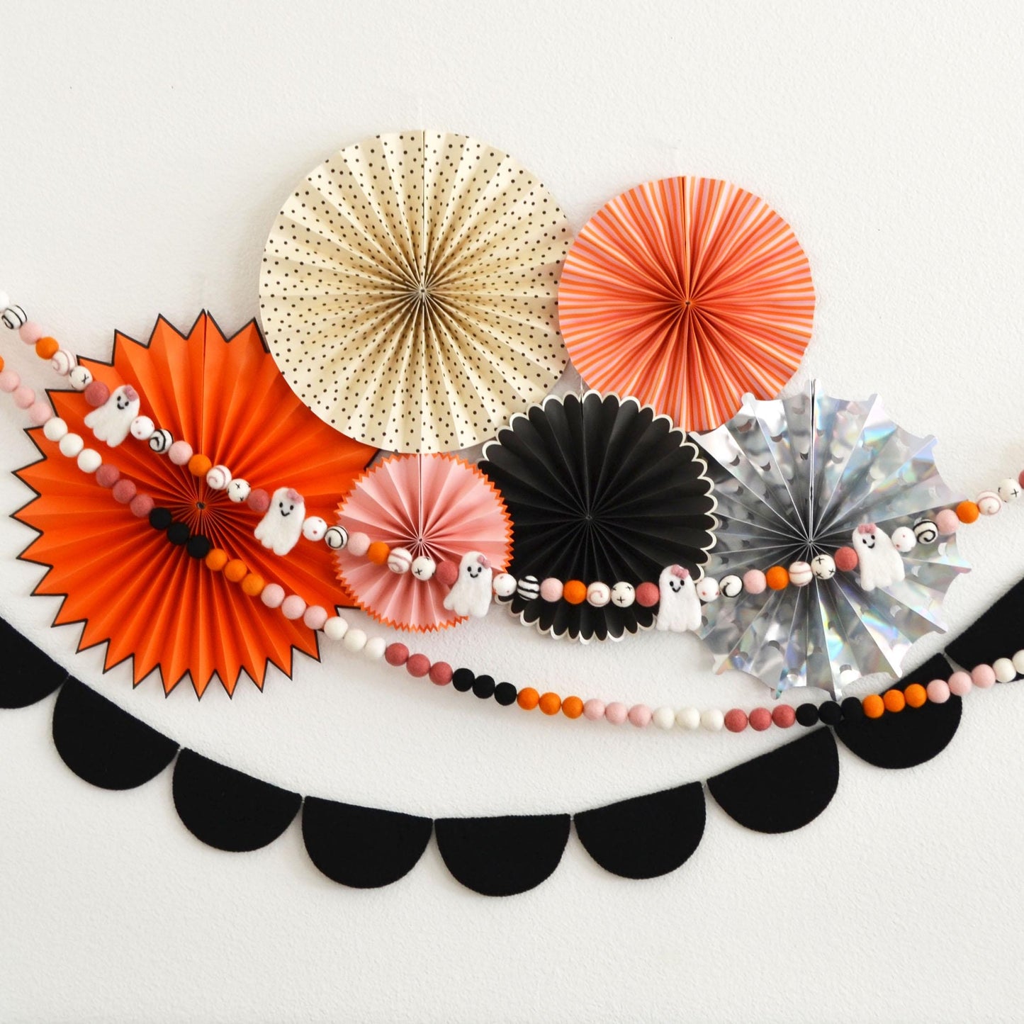 Halloween Felt Ball Garland - White Ghosts