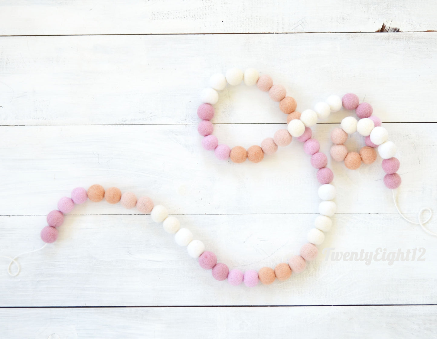 Felt Ball Garland - Pink Ombre