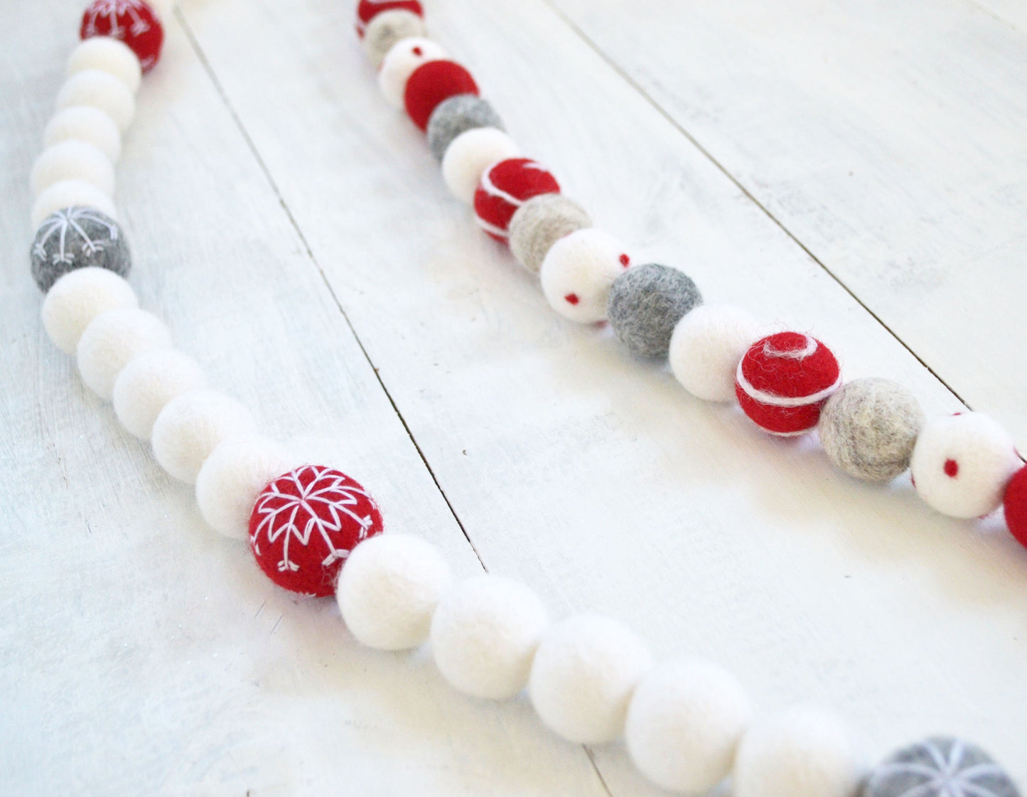 Christmas Felt Garland - Choice of Christmas Felt Balls or Snowballs