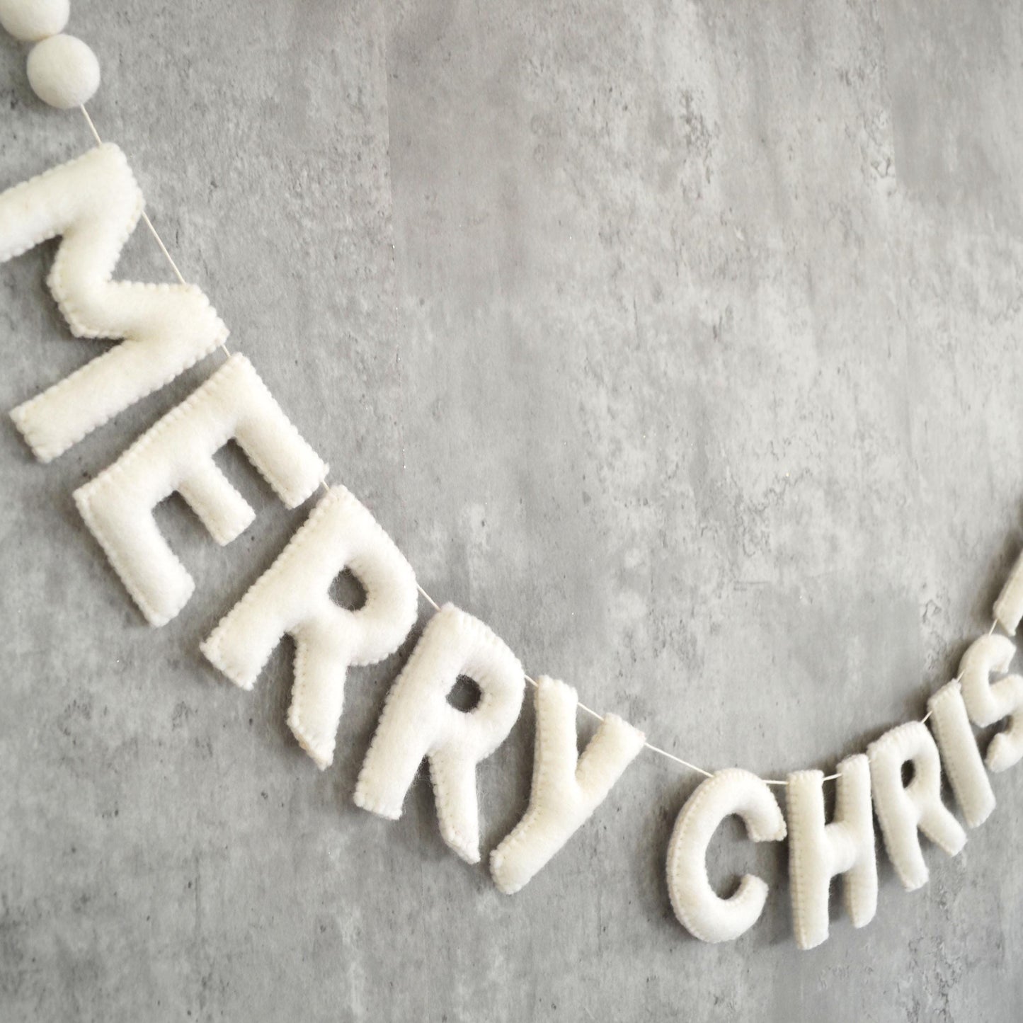 White Merry Christmas Felt Banner with Wool Christmas Tree, Star and Felt Balls