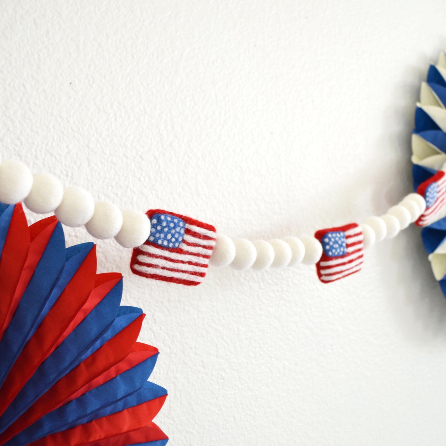4th of July - American Flags Red, White & Blue