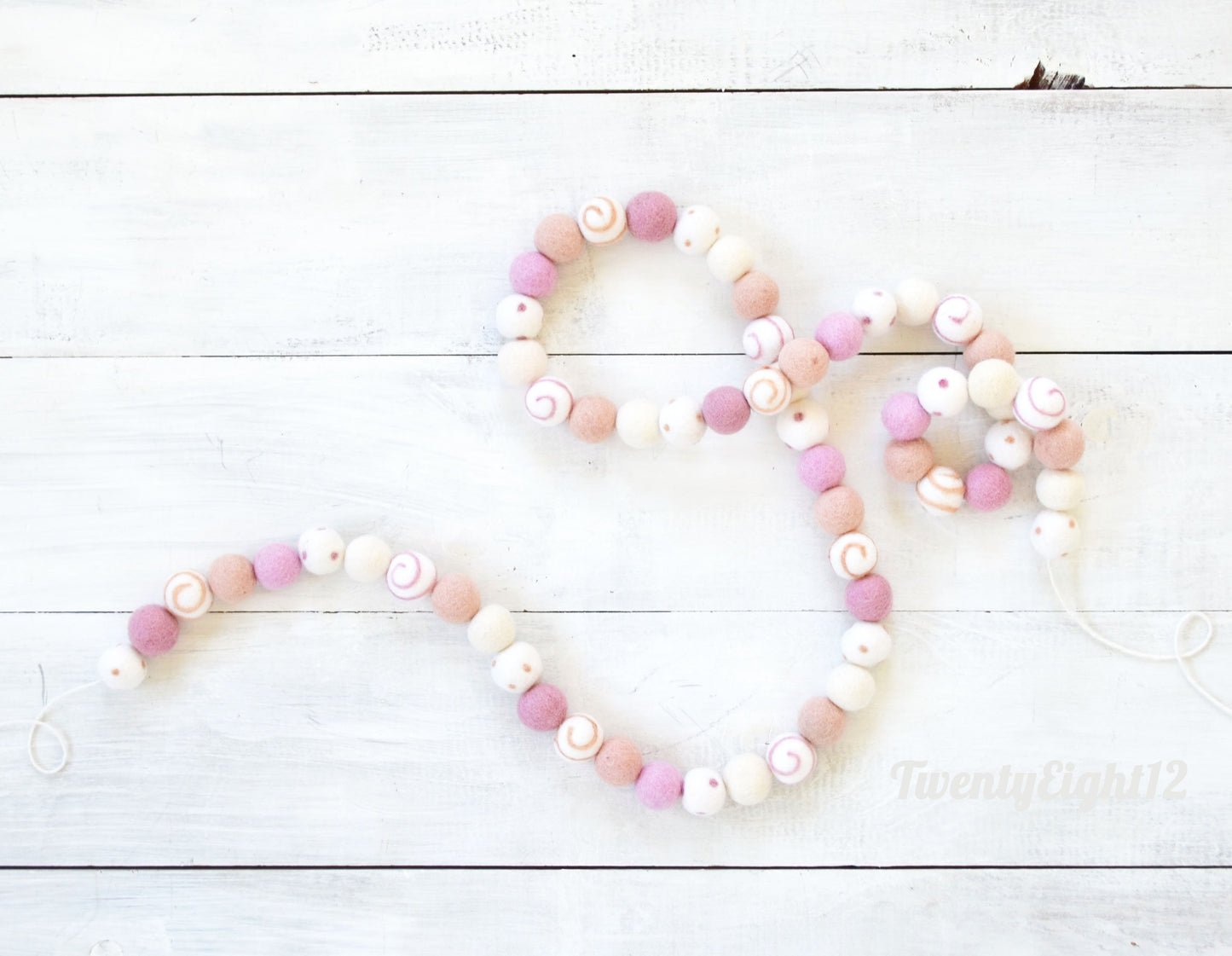 Felt Ball Garland - Pink