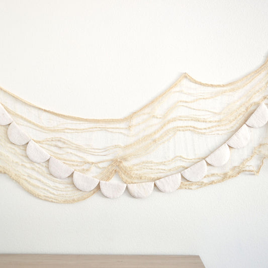Halloween Felt Banner - White Scallops