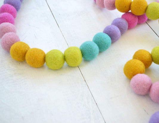Felt Ball Garland - Rainbow Ombre