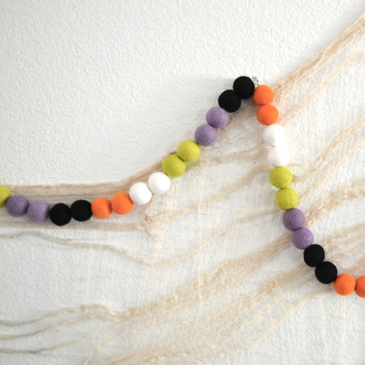 Halloween Felt Ball Garland - Felt Ball Garland, Halloween Decor, Pink Halloween Garland, Garland, Halloween Party, Halloween Ombre Garland