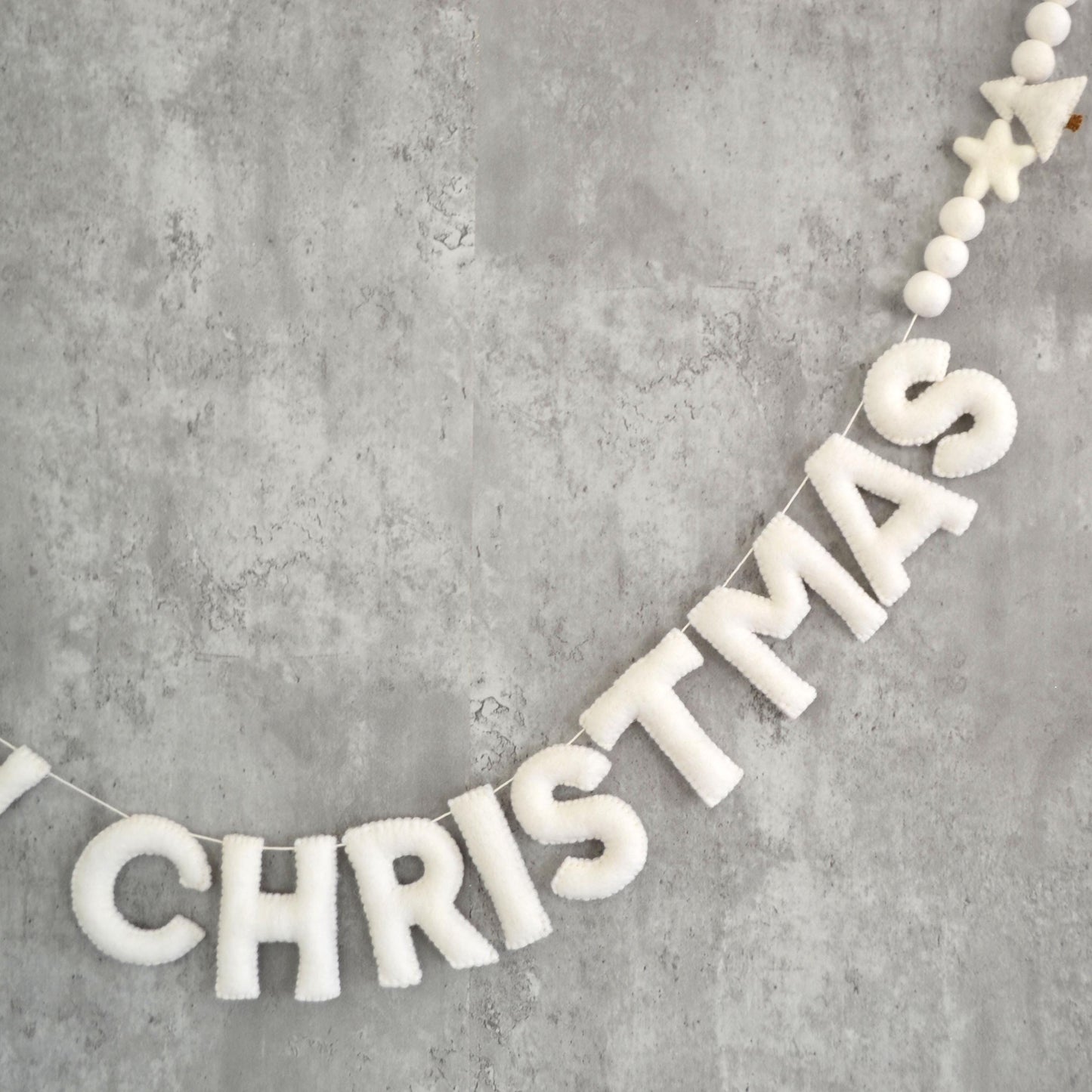 White Merry Christmas Felt Banner with Wool Christmas Tree, Star and Felt Balls