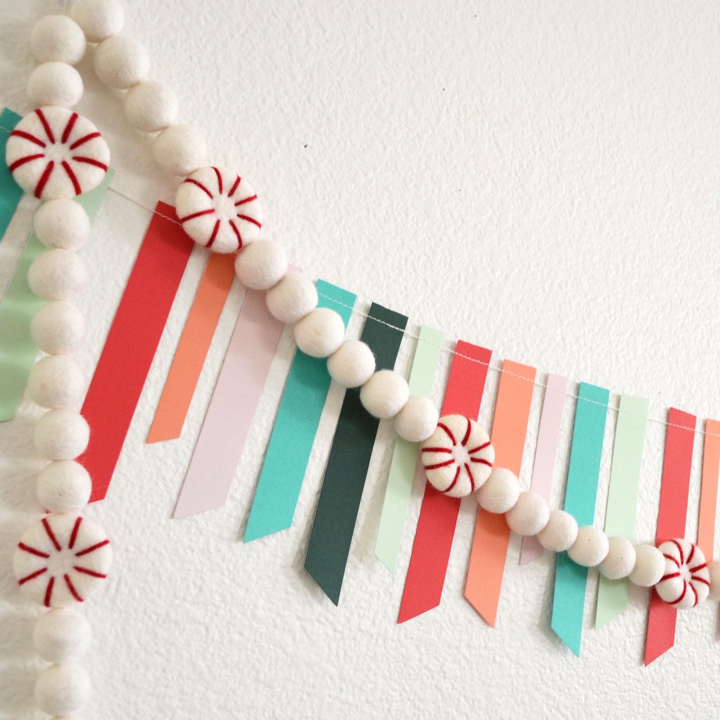 Christmas Felt Garland | Christmas Garland | Felt Garland | Peppermint Garland | Christmas Decoration | Holiday Decor | Peppermint Candy
