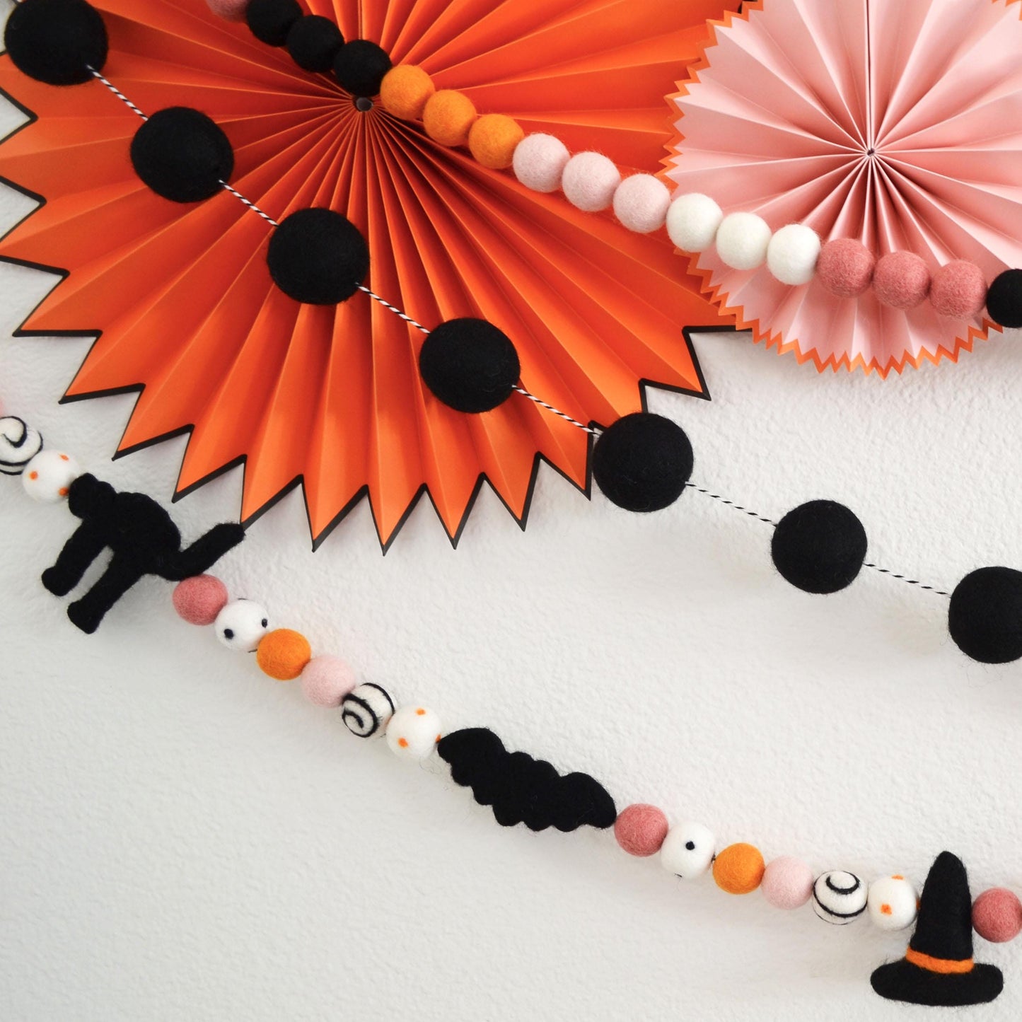 Halloween Garland | Halloween Felt Ball Garland | Hat,Cat & Bat Garland | Halloween Decoration | Halloween Banner | Halloween Decor | Felt