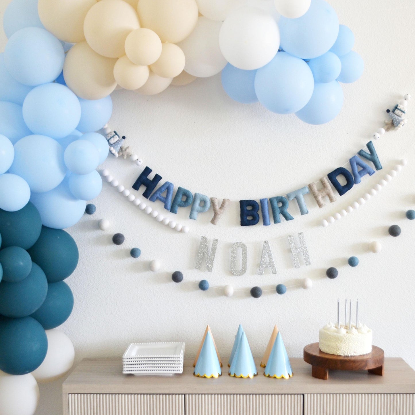 Blue, Gray and White Felt Ball Garland with 4cm Felt Balls