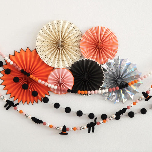 Halloween Garland | Halloween Felt Ball Garland | Hat,Cat & Bat Garland | Halloween Decoration | Halloween Banner | Halloween Decor | Felt