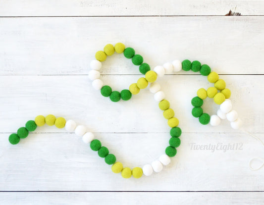 St. Patricks Day Felt Garland - Green & White