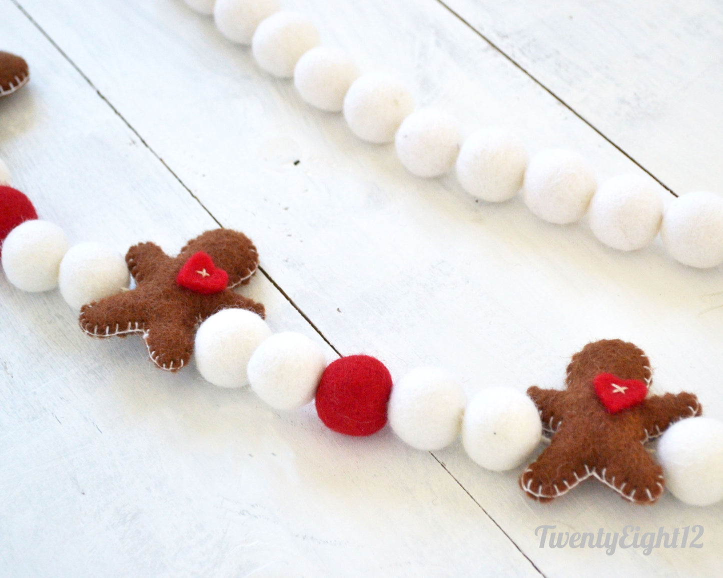 Christmas Felt Garland - Gingerbread