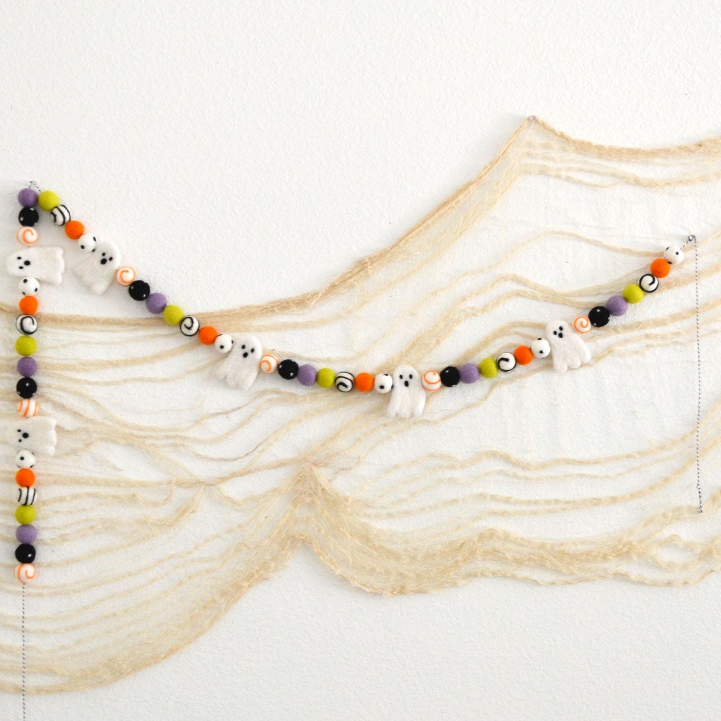 Halloween Felt Ball Garland - Ghost Felt Ball Garland, Halloween Garland, Ghost Banner, Halloween Decoration, Ghost Garland, Ghost Decor