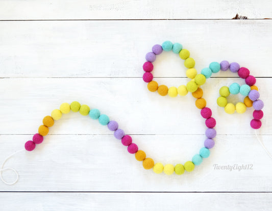 Felt Ball Garland - Rainbow Ombre