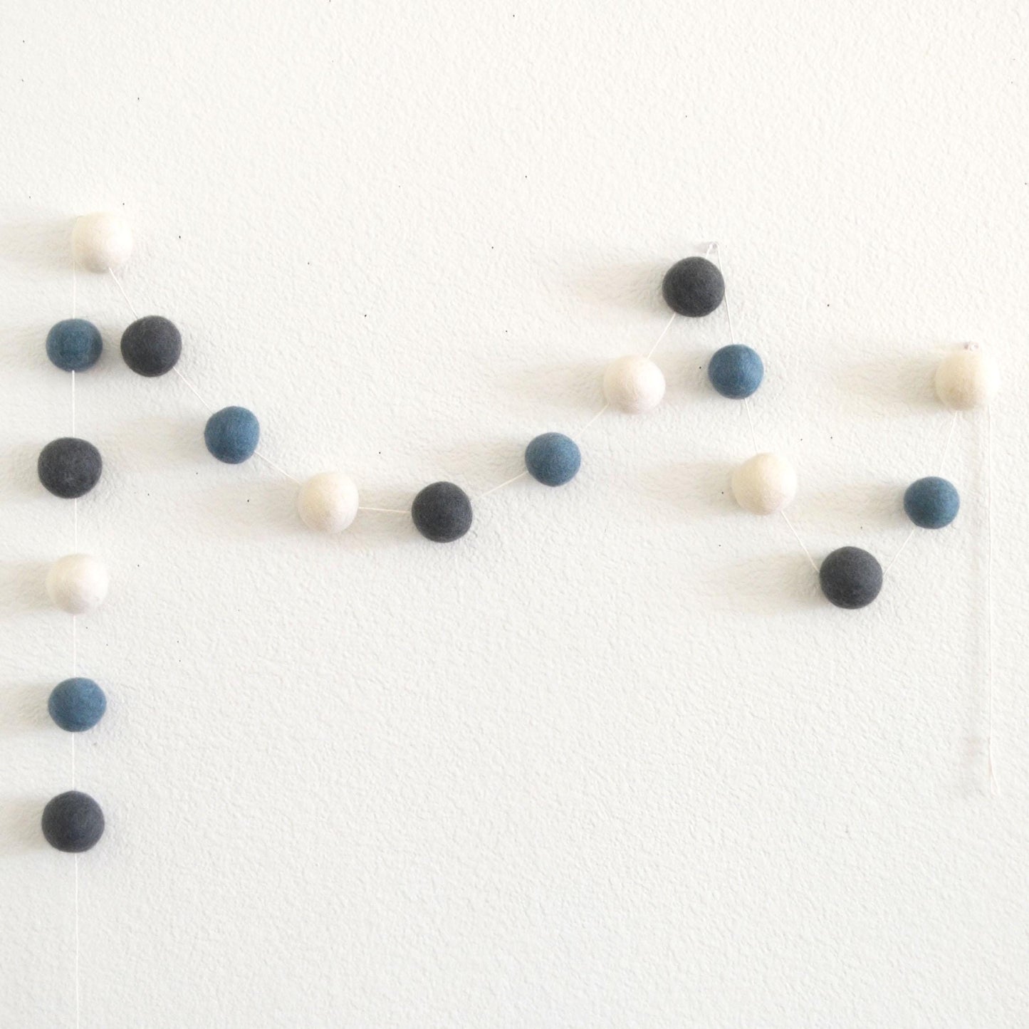 Blue, Gray and White Felt Ball Garland with 4cm Felt Balls