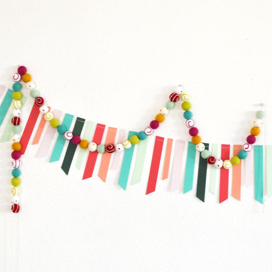 Christmas Felt Garland | Christmas Garland | Garland | Christmas Decor| Christmas Decorations | Holiday Decor | Felt Ball Garland
