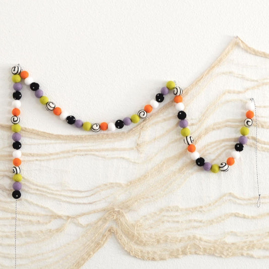 Halloween Felt Ball Garland -Felt Ball Garland, Halloween Garland, Halloween Banner, Black & White Felt Ball Garland, Halloween Decorations