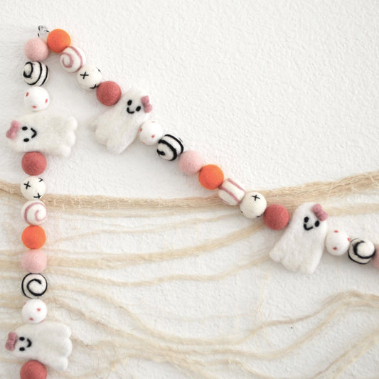 Halloween Felt Ball Garland - White Ghosts with Pink Bows
