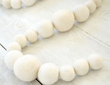 Felt Ball Garland - White